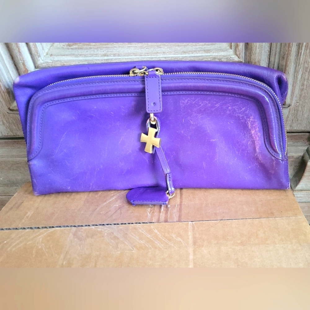 Alexander McQueen Purple Skull Clutch ( Flawed)